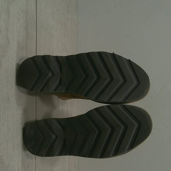 Sorel Tan Ankle Boots - Picture 13 of 13